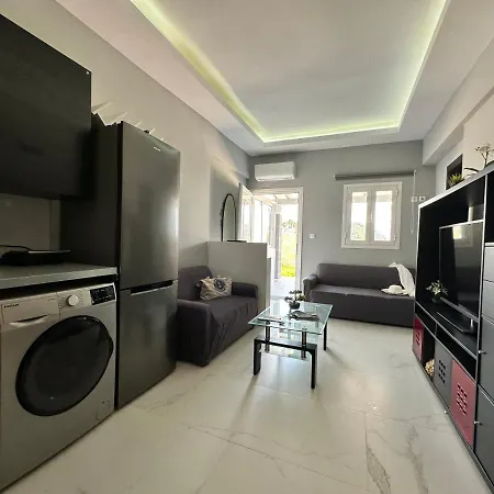 Nisos Family House Πέραμα
